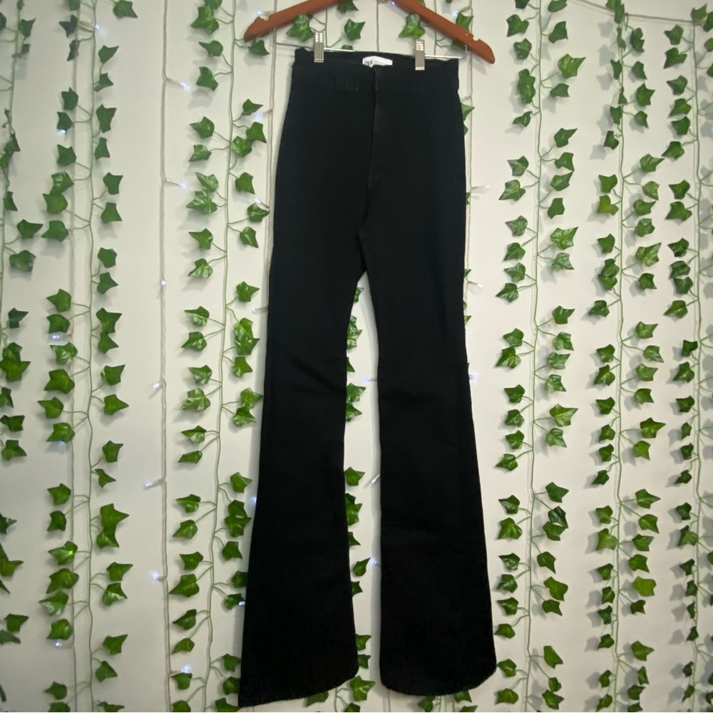 Size 4 Zara skinny flare pants